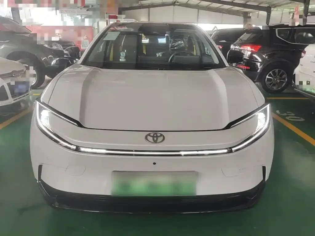Toyota bZ5 2026 из CN, фото 8