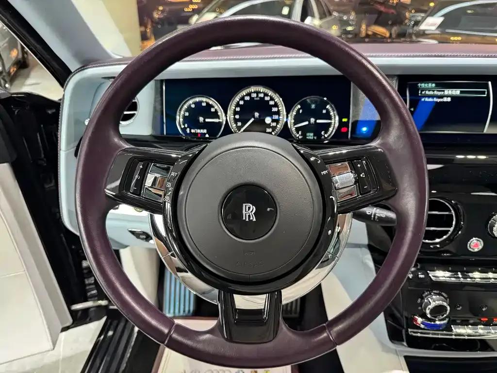 Rolls-Royce Phantom 2021 из CN, фото 6