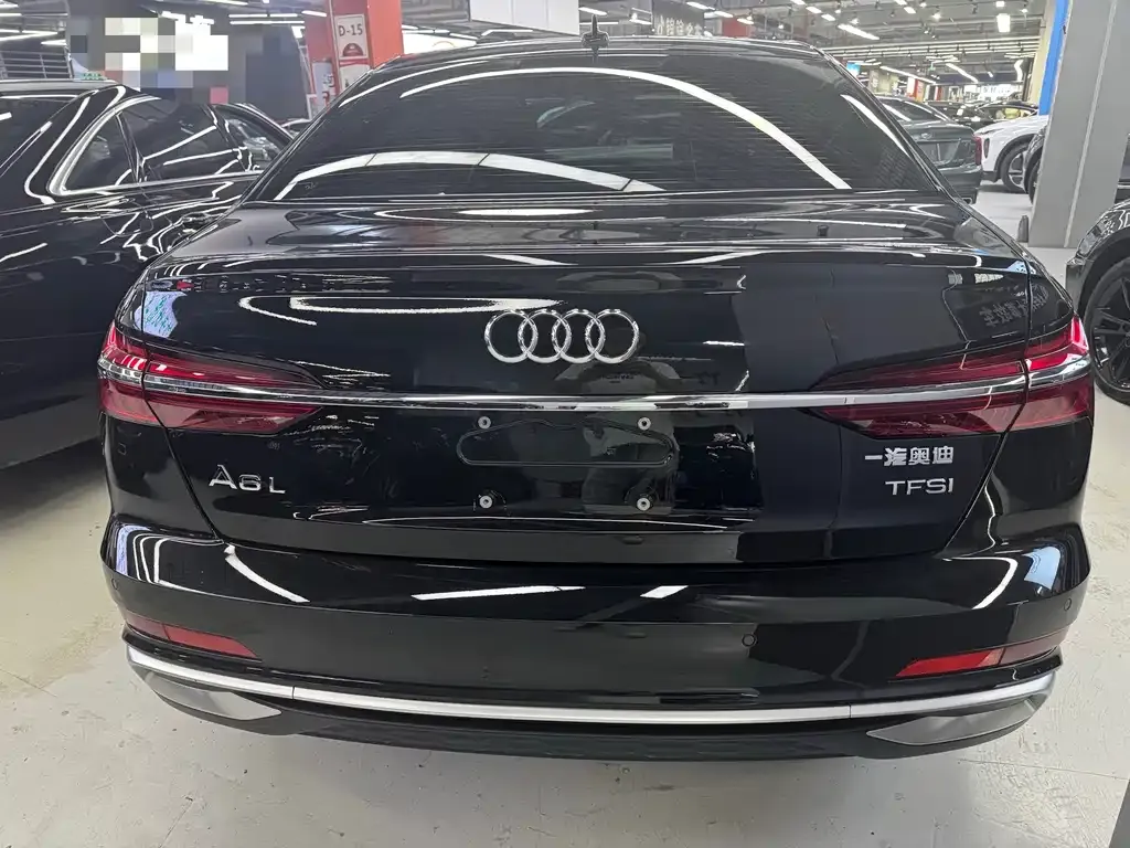 Audi A6L 2024 из CN, фото 7