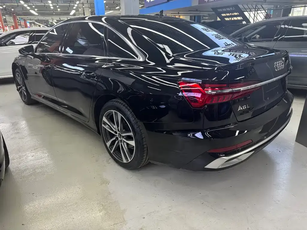 Audi A6L 2024 из CN, фото 9