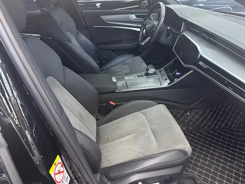 Audi A6L 2024 из CN, фото 8
