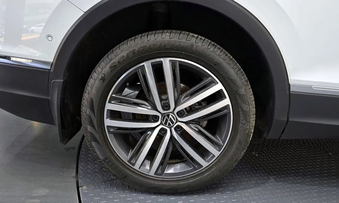 Volkswagen Tiguan 2023 из KR, фото 8