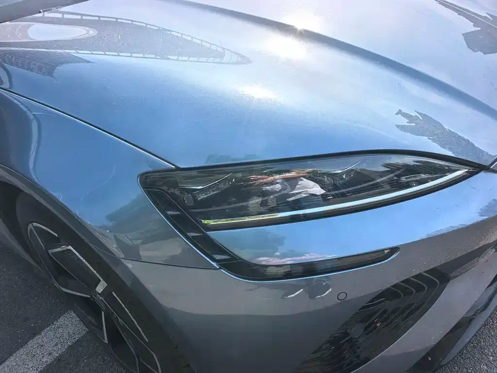 BYD Seal — фото 7