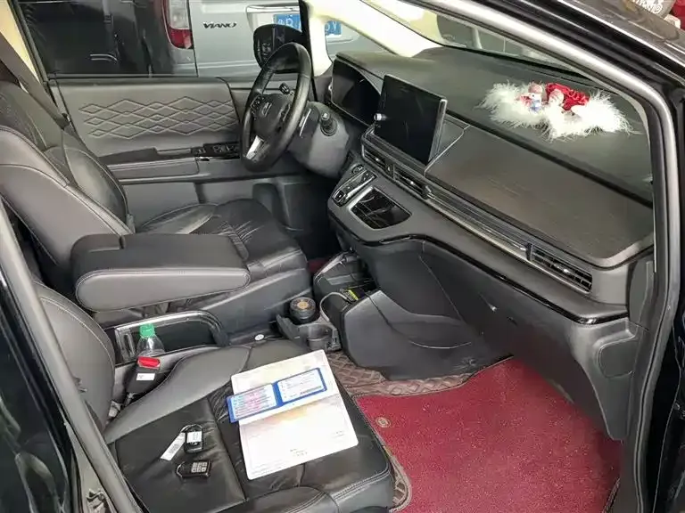 Honda Elysion 2022 из CN, фото 6