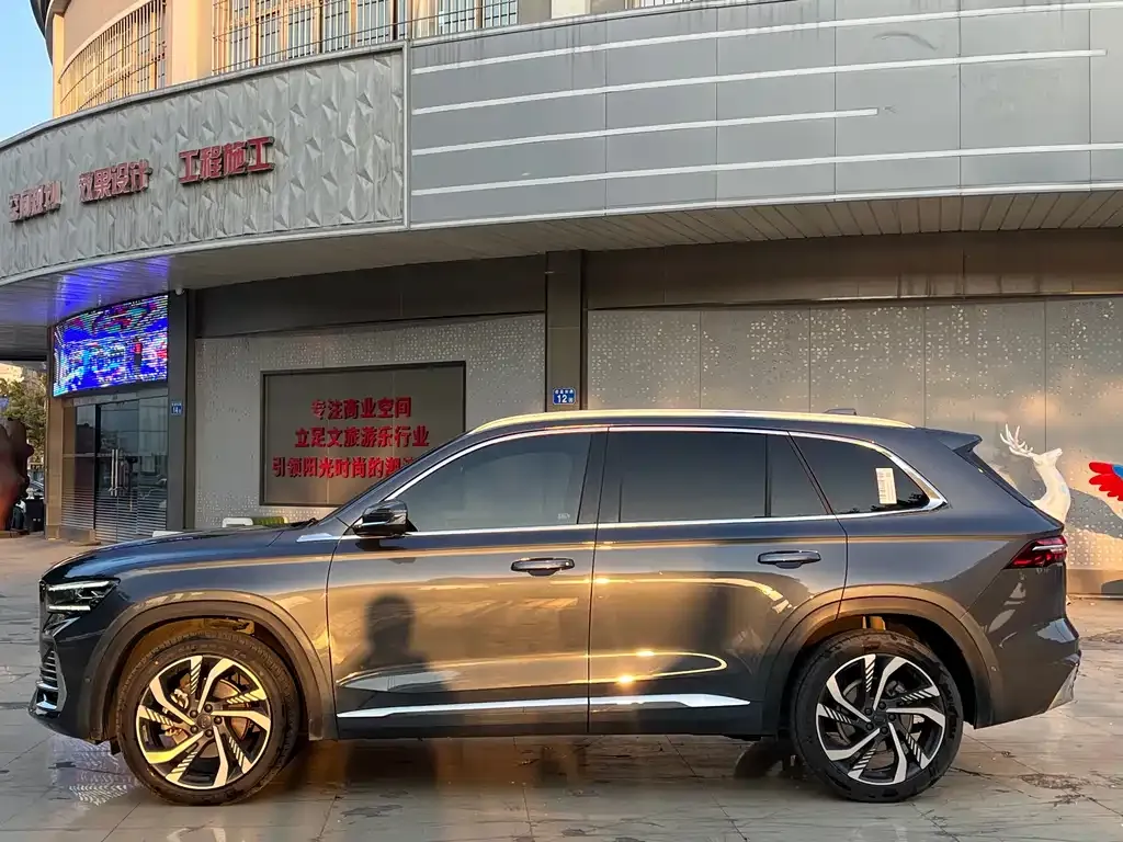 Geely Xingyue L — фото 4