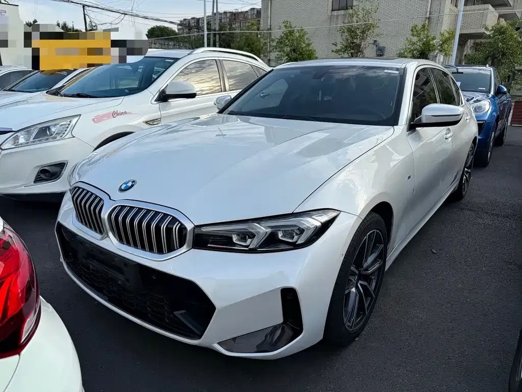 BMW 3 Series — фото 1