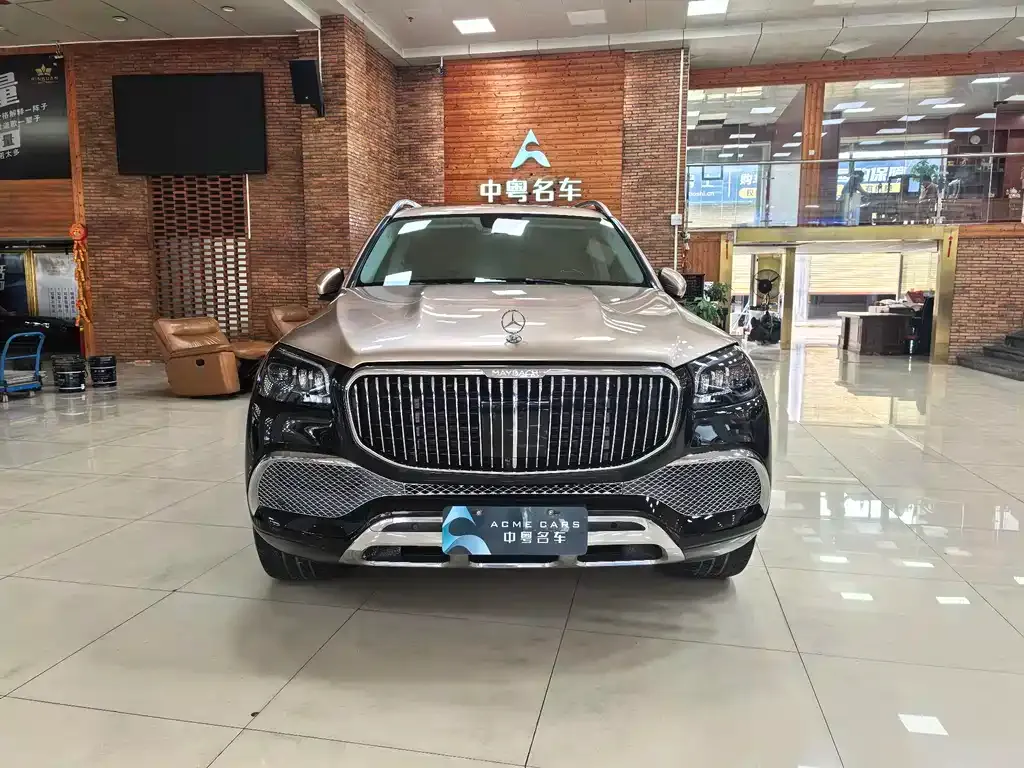 Mercedes-Benz GLS — фото 10