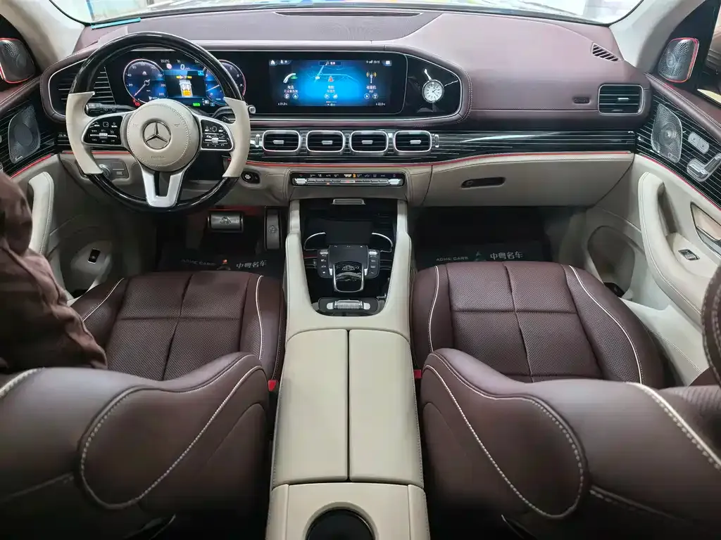 Mercedes-Benz GLS — фото 7
