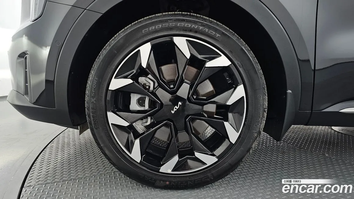 Kia Sorento — фото 6