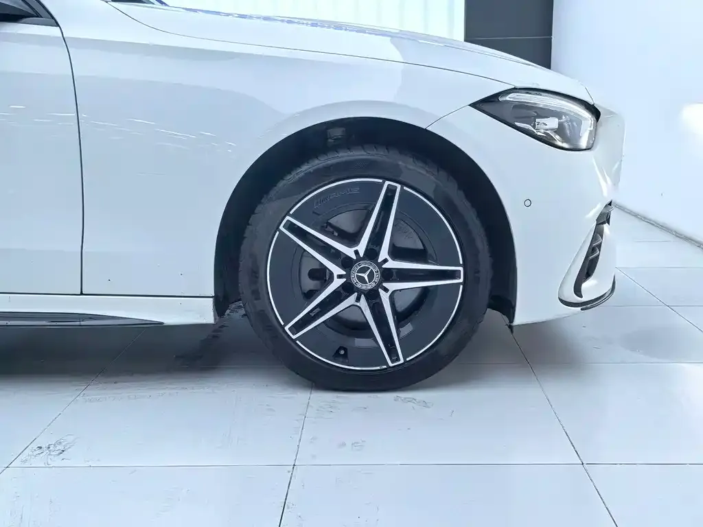 Mercedes-Benz C-Class 2024 из CN, фото 5