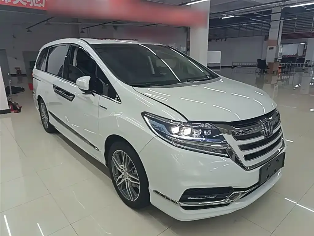 Honda Elysion 2021 из CN, фото 10