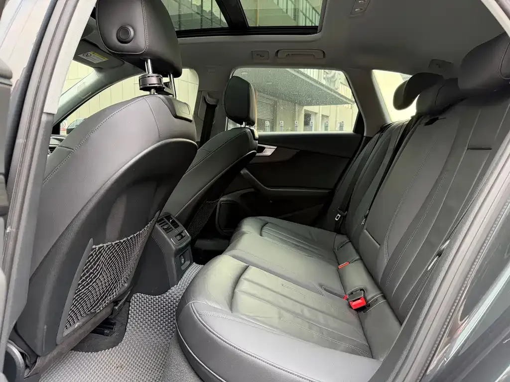 Audi A4 (Import) 2021 из CN, фото 10
