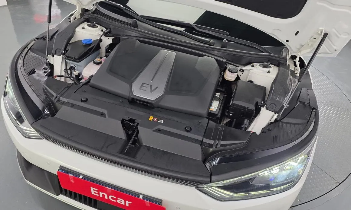 Kia EV6 2024 из KR, фото 8