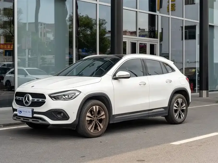 Mercedes-Benz GLA — фото 3