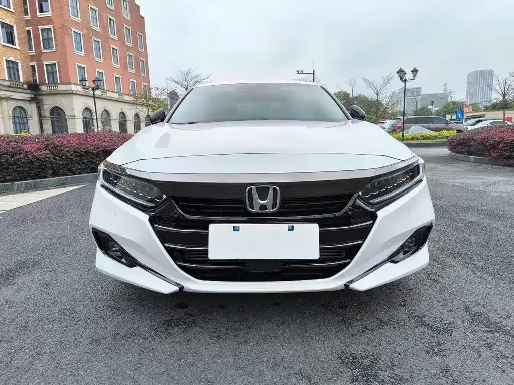 Honda Accord 2023 из CN, фото 7