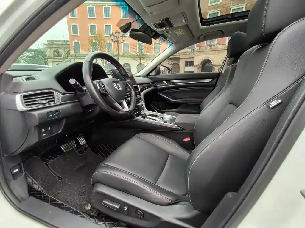 Honda Accord 2023 из CN, фото 3