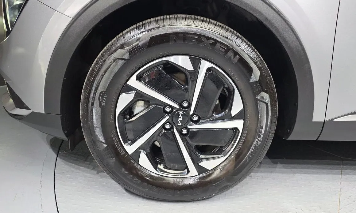Kia Sportage — фото 10
