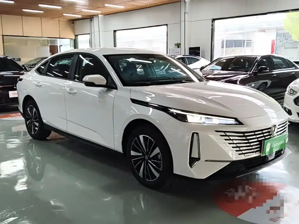 Changan Eado PHEV 2026 из CN, фото 5