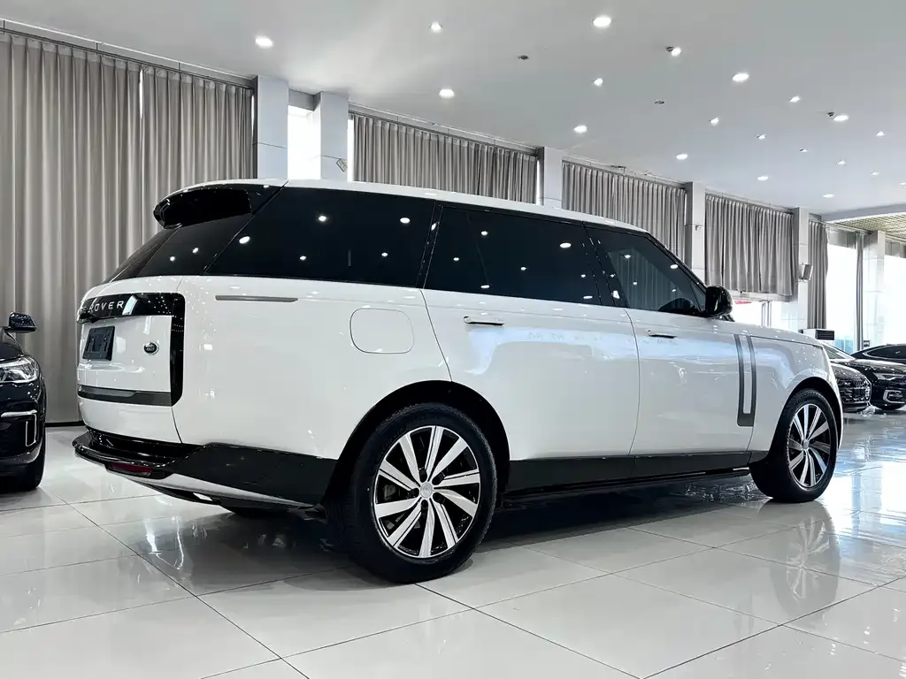 Land Rover Range Rover 2024 из CN, фото 4
