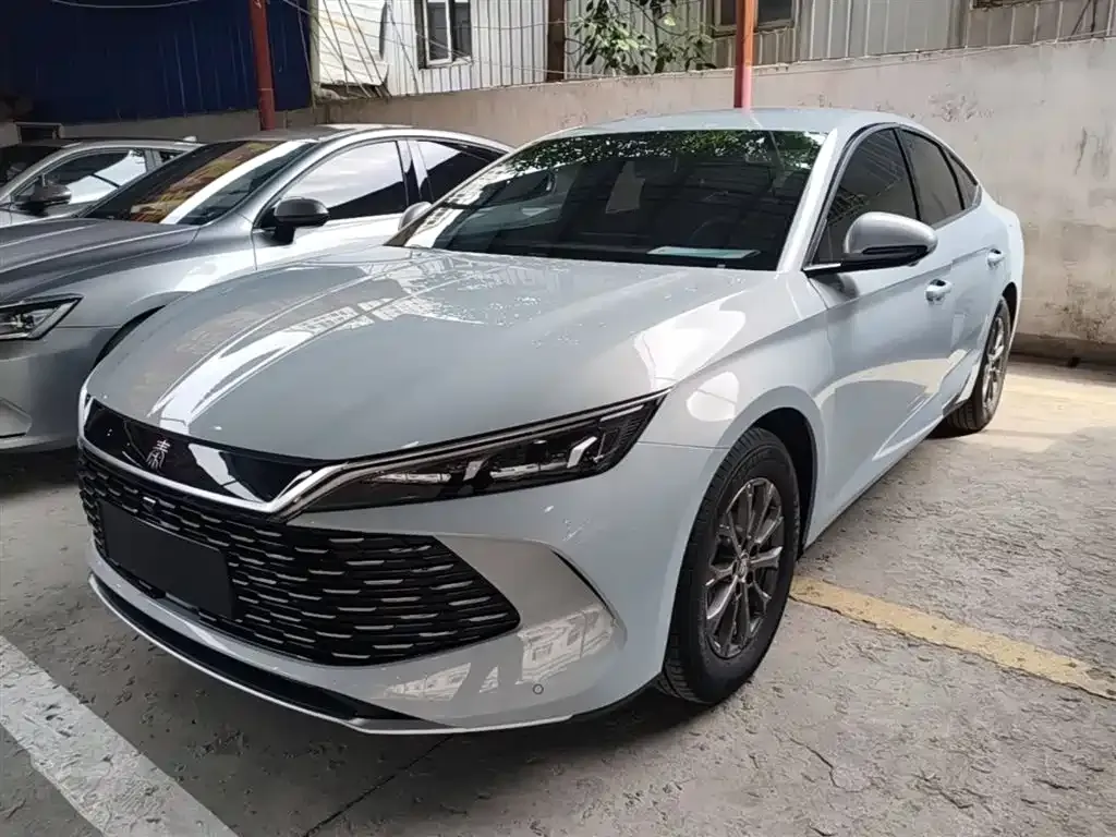 BYD Qin L — фото 10