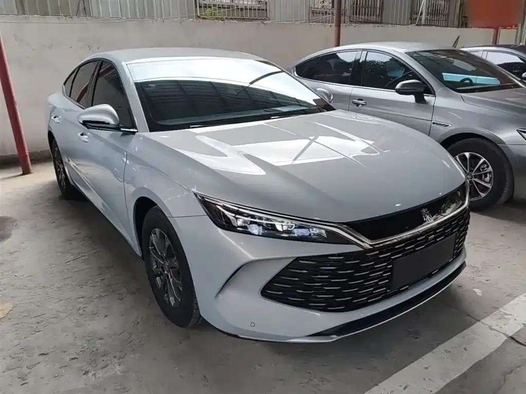 BYD Qin L — фото 9