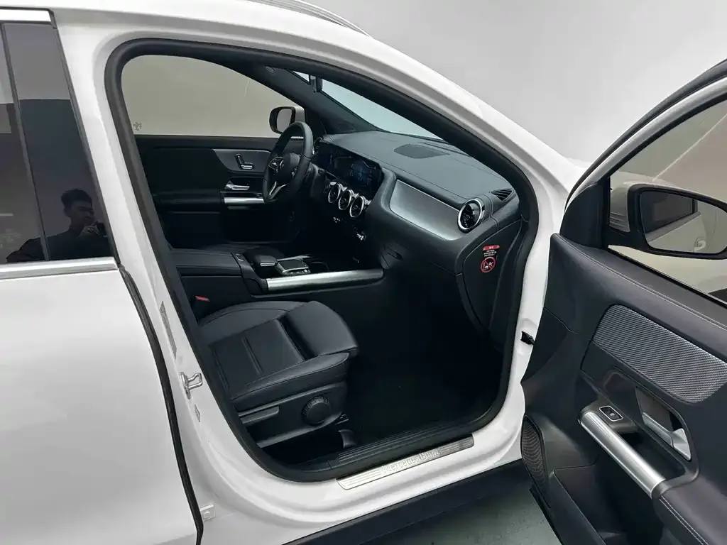 Mercedes-Benz GLA 2021 из CN, фото 9