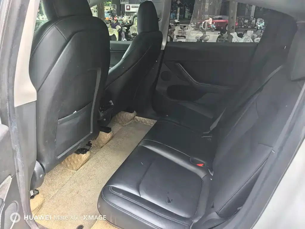 Tesla Model Y 2022 из CN, фото 2