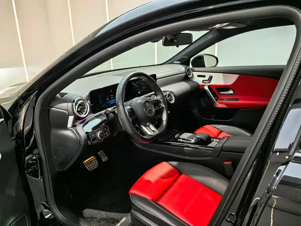 Mercedes-Benz A-Class AMG — фото 6