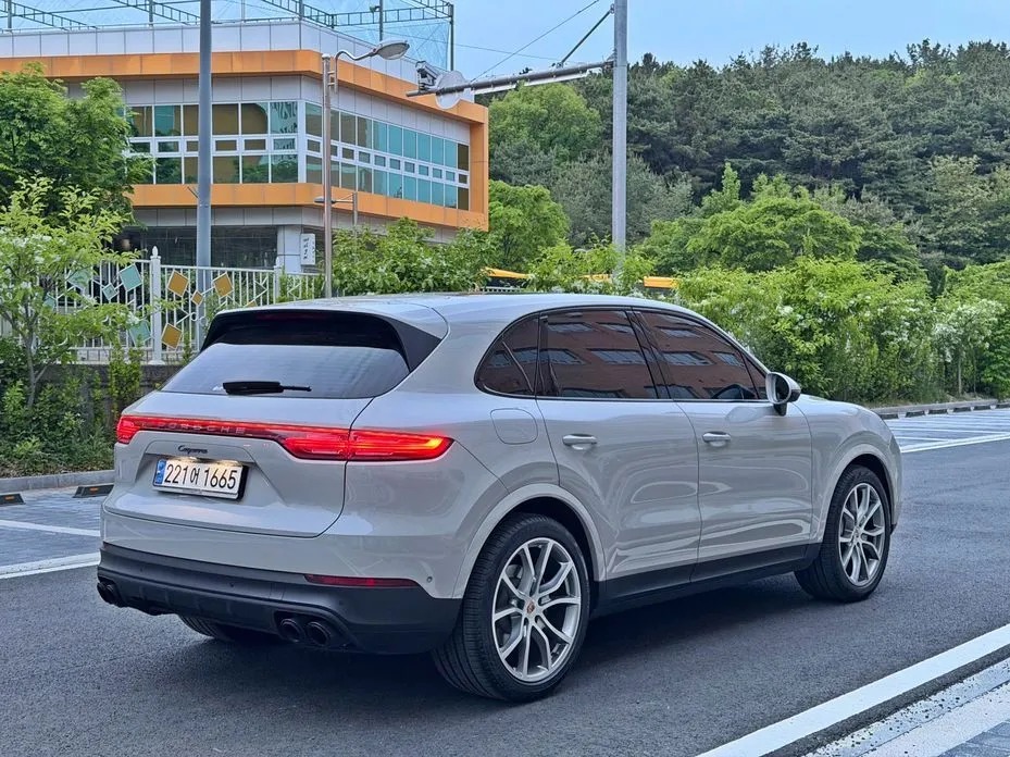 Porsche Cayenne 2023 из KR, фото 7