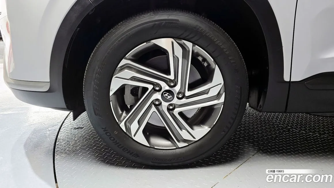 Hyundai Santafe — фото 9