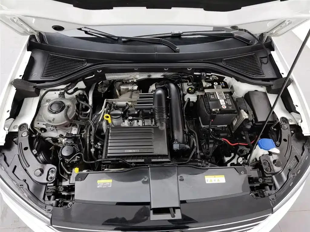 Volkswagen T-Roc 2022 из CN, фото 10