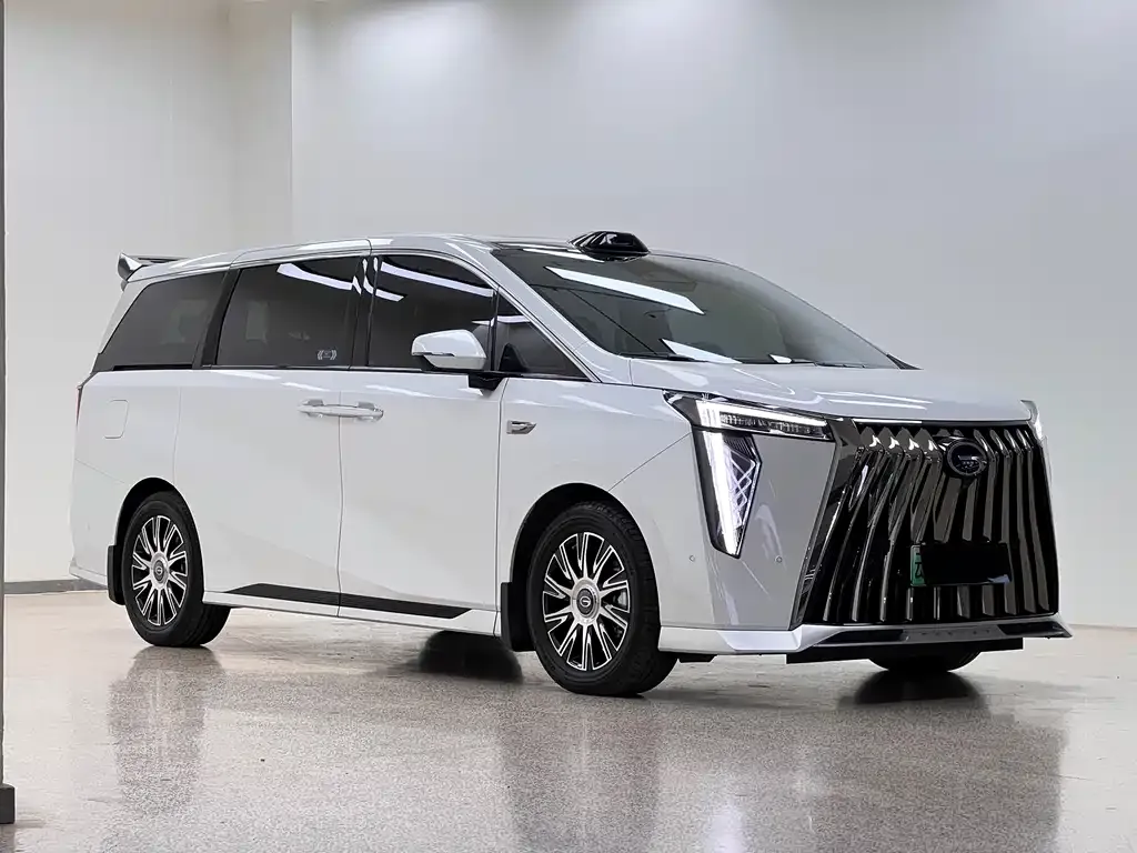 GAC Motor Trumpchi M8 — фото 9