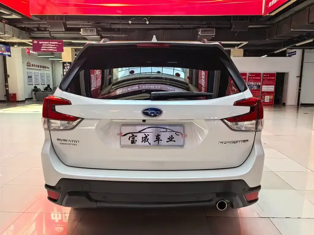 Subaru Forester 2021 из CN, фото 6
