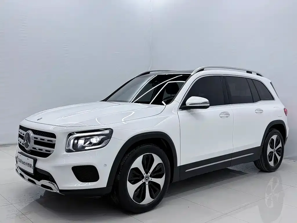 Mercedes-Benz GLB 2023 из CN, фото 1