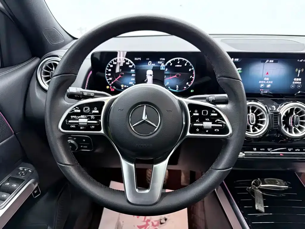 Mercedes-Benz GLB 2023 из CN, фото 9