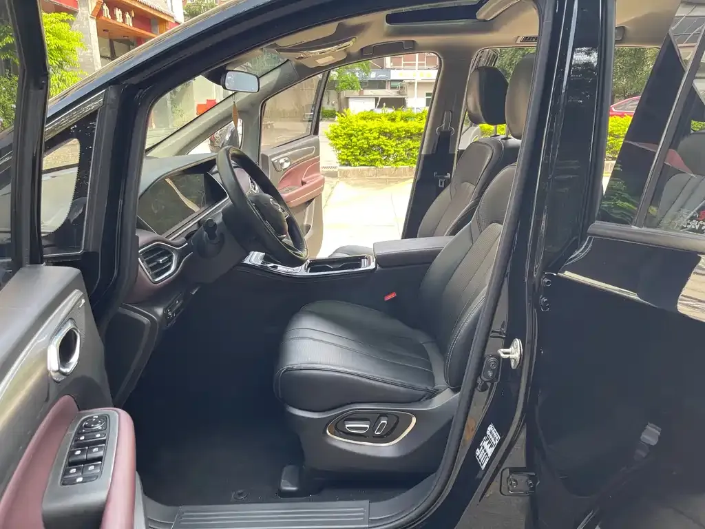 GAC Motor Trumpchi M6 2024 из CN, фото 2
