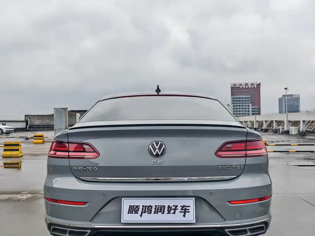 Volkswagen CC — фото 2