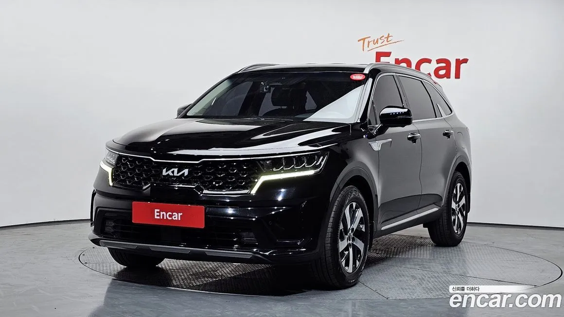 Kia Sorento — фото 1