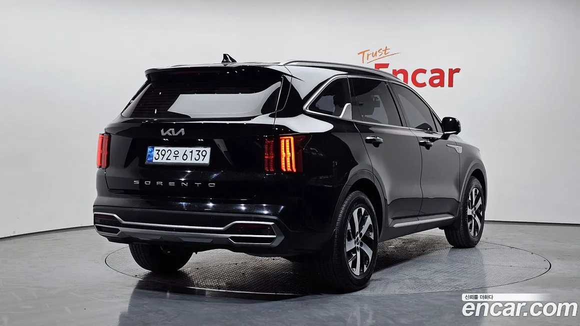 Kia Sorento — фото 5