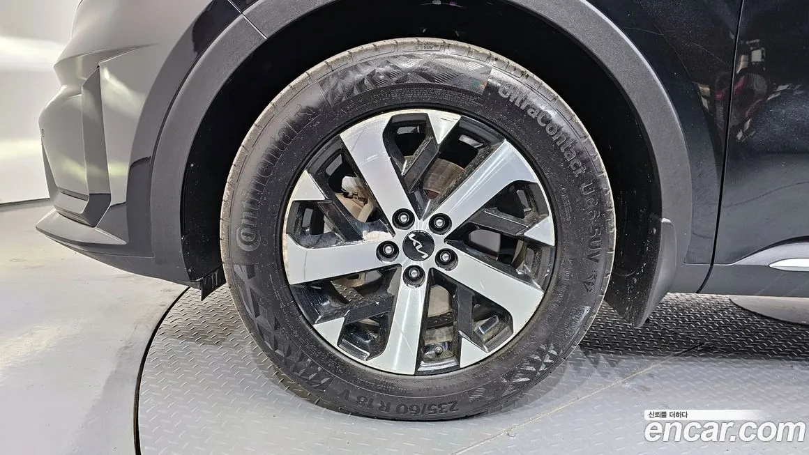 Kia Sorento — фото 10