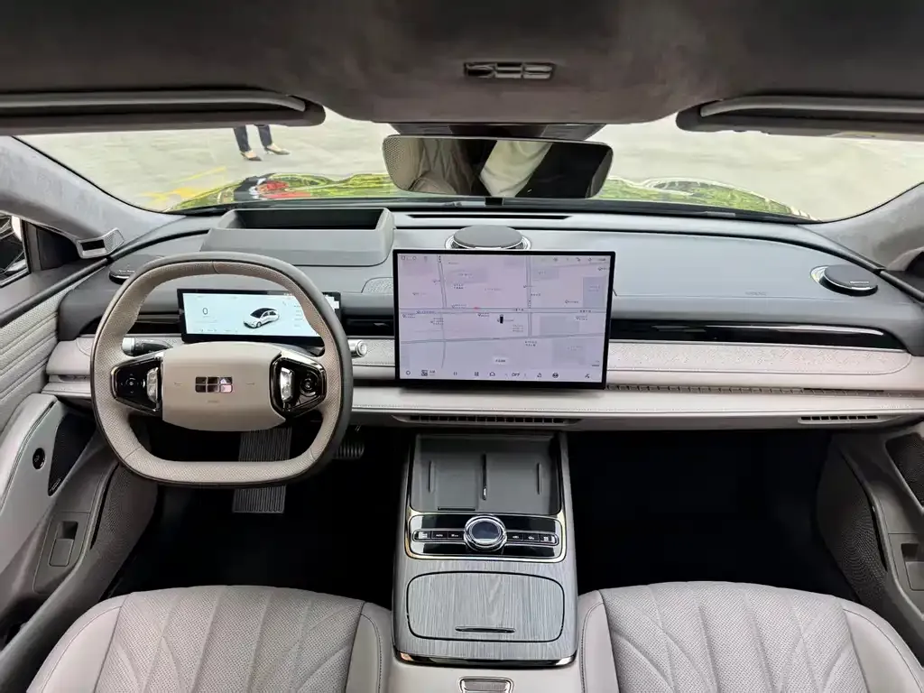 Geely Galaxy Xingyao 8 2025 из CN, фото 5