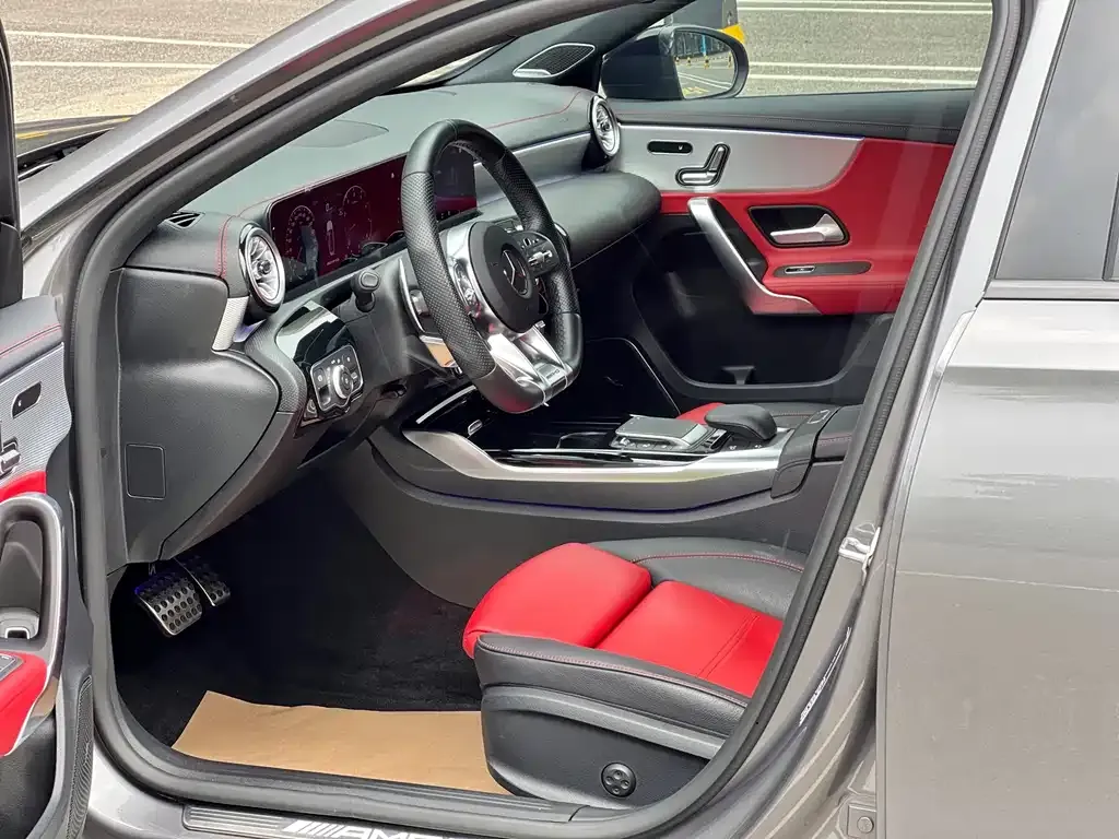 Mercedes-Benz A-Class AMG — фото 4