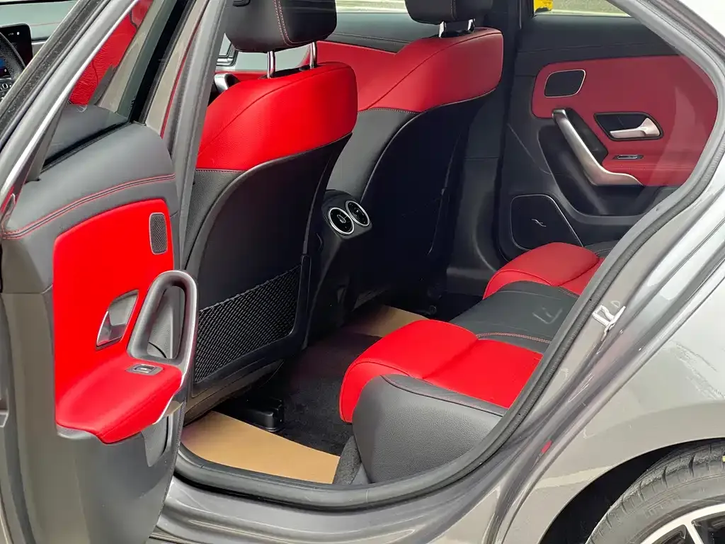 Mercedes-Benz A-Class AMG — фото 7