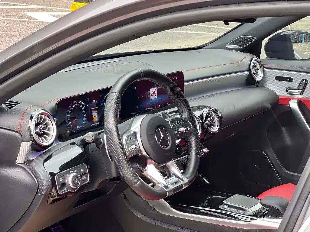 Mercedes-Benz A-Class AMG — фото 5