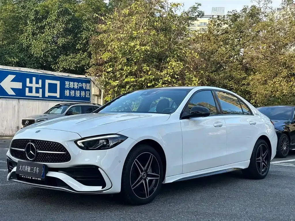 Mercedes-Benz C-Class — фото 10