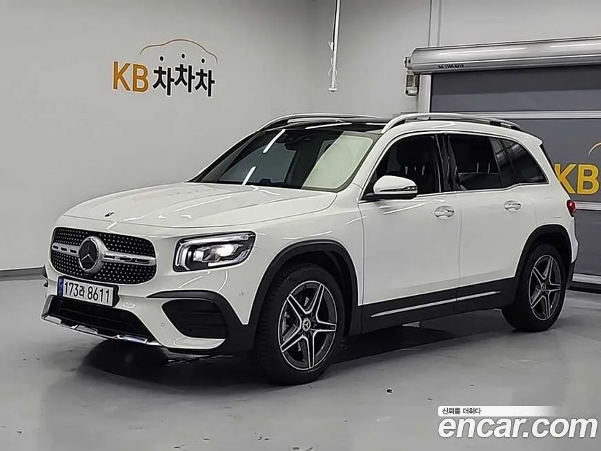 Mercedes-Benz GLB-Class — фото 1