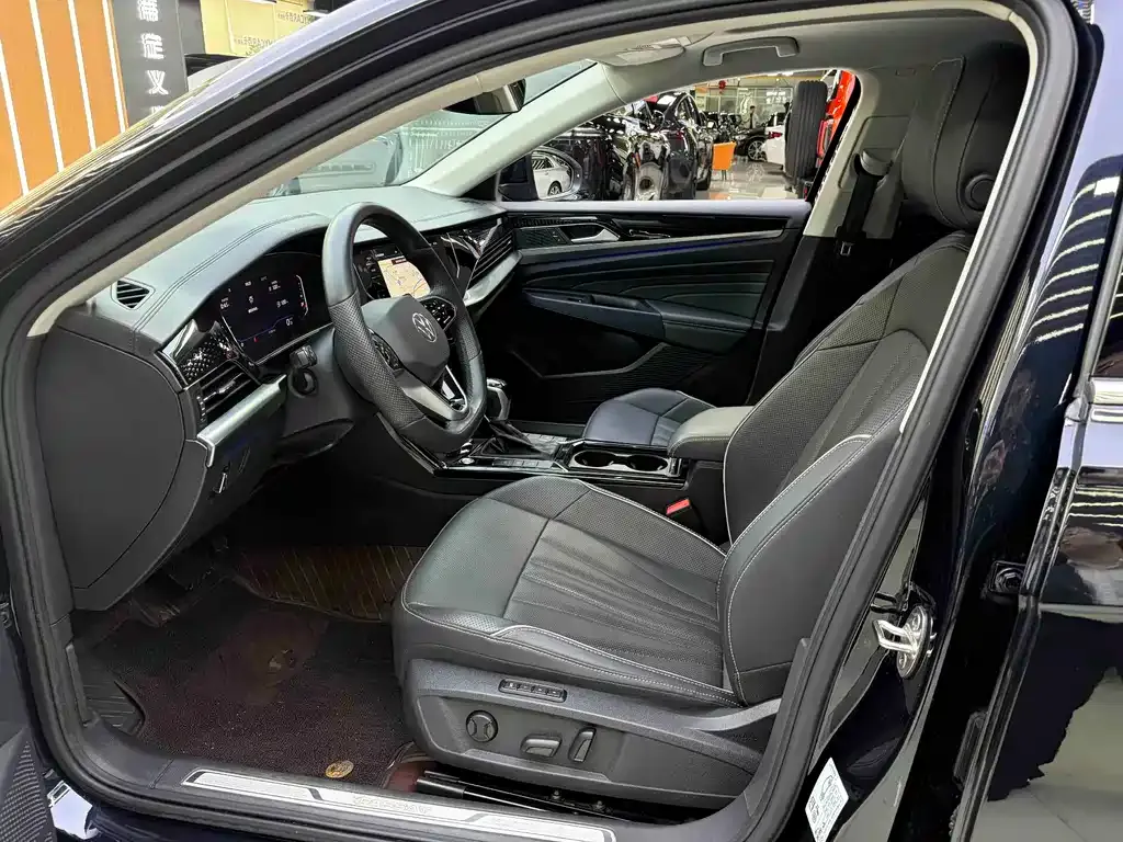 Volkswagen Passat — фото 8