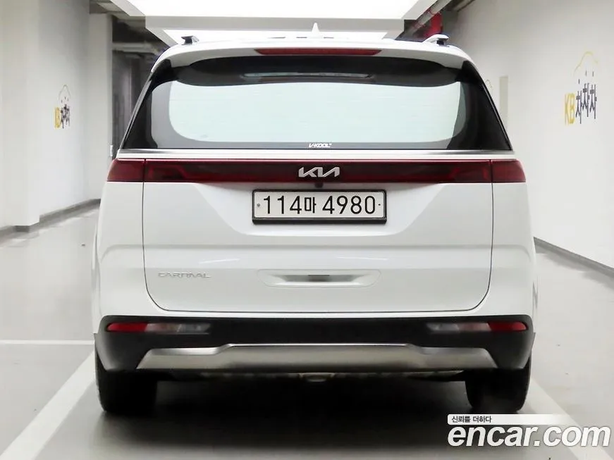 Kia Carnival — фото 3