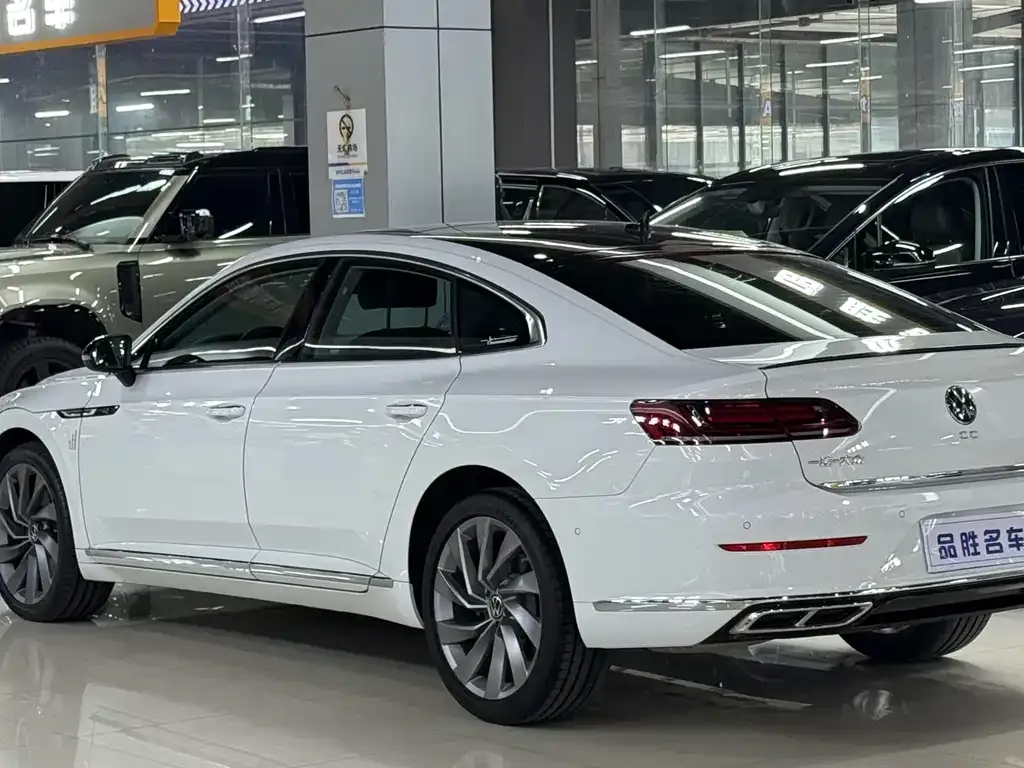 Volkswagen CC — фото 2