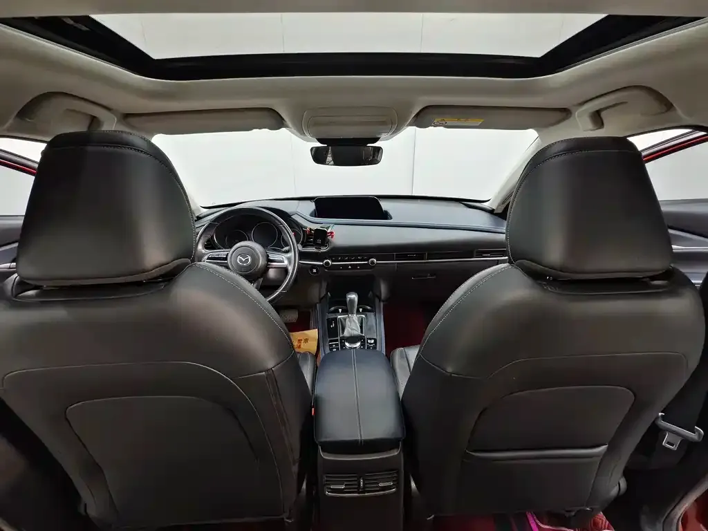 Mazda CX-30 2022 из CN, фото 4
